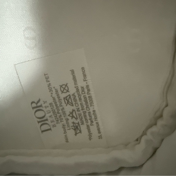 Christian Dior Gold Woven Makeup Pouch with Branded Box - Picture 3 of 8